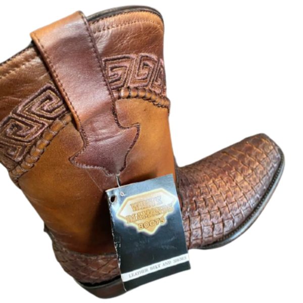 1A-1-1.jpg Men Hand-knitted Leather Boots Genuine Cowhide Cowboy Handcrafted